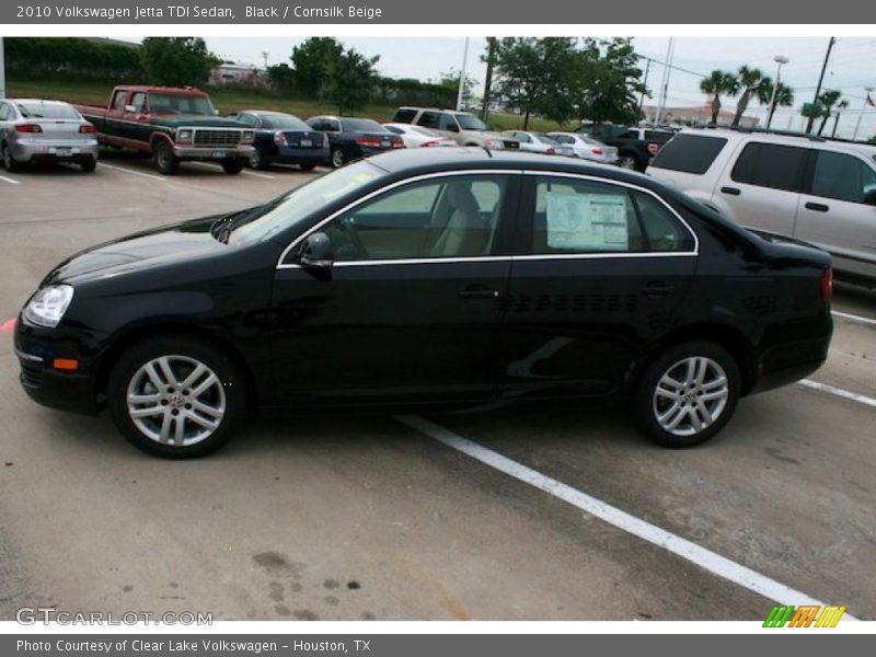 Black / Cornsilk Beige 2010 Volkswagen Jetta TDI Sedan