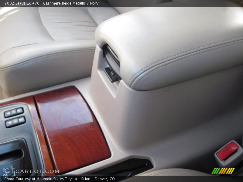 Cashmere Beige Metallic / Ivory 2002 Lexus LX 470