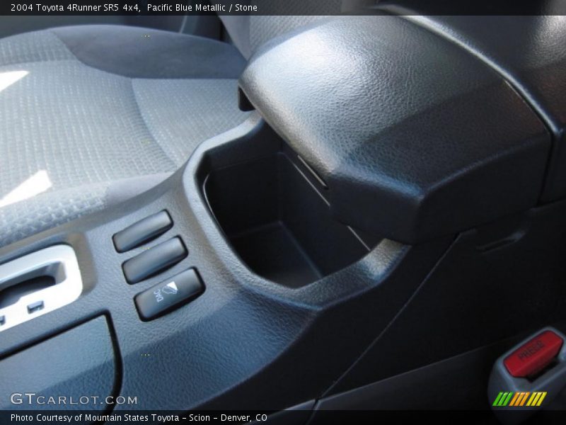 Pacific Blue Metallic / Stone 2004 Toyota 4Runner SR5 4x4