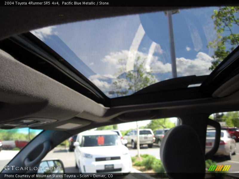 Pacific Blue Metallic / Stone 2004 Toyota 4Runner SR5 4x4