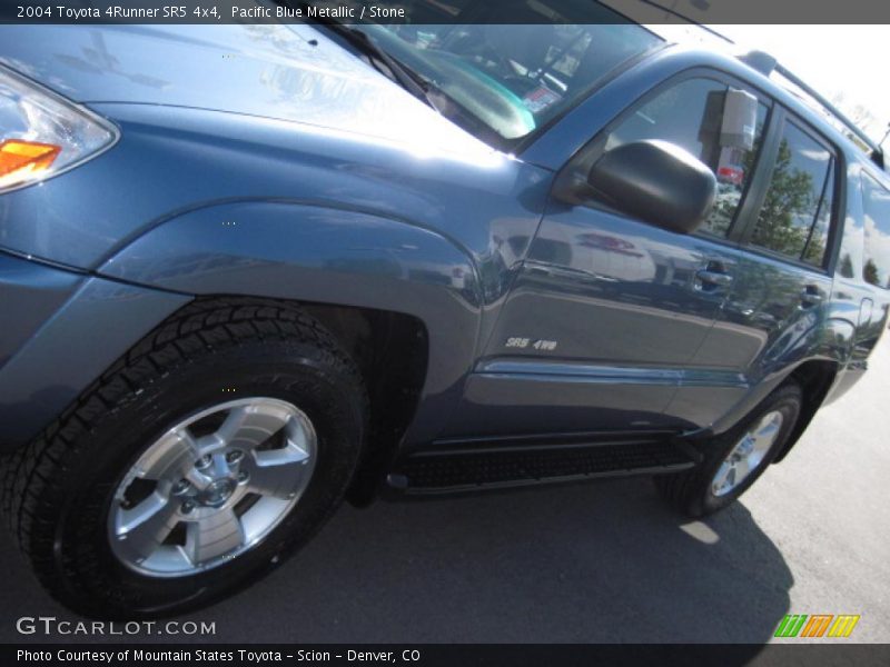 Pacific Blue Metallic / Stone 2004 Toyota 4Runner SR5 4x4