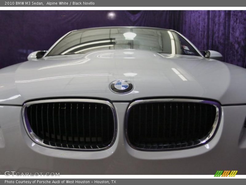 Alpine White / Black Novillo 2010 BMW M3 Sedan