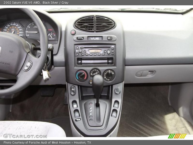 Black Silver / Gray 2002 Saturn VUE V6 AWD