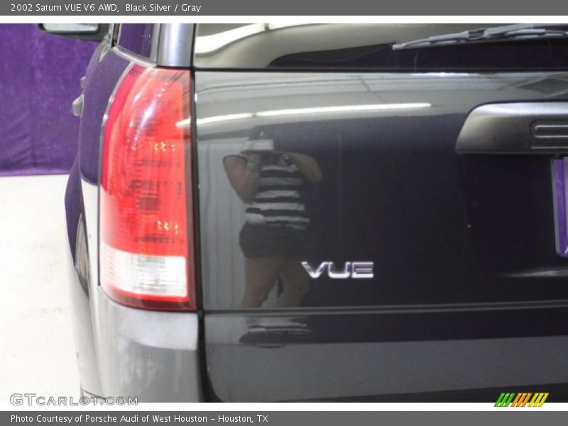Black Silver / Gray 2002 Saturn VUE V6 AWD