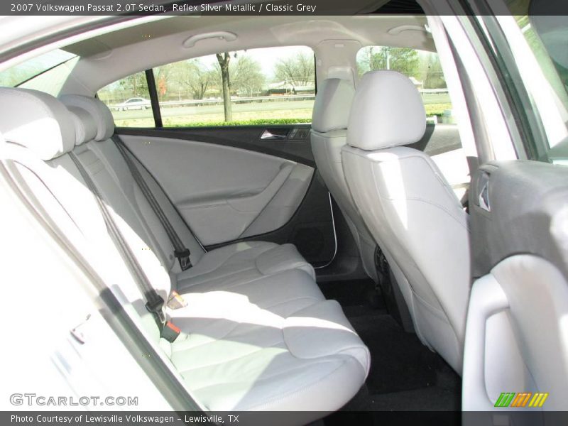 Reflex Silver Metallic / Classic Grey 2007 Volkswagen Passat 2.0T Sedan