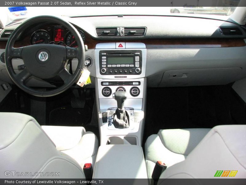 Reflex Silver Metallic / Classic Grey 2007 Volkswagen Passat 2.0T Sedan