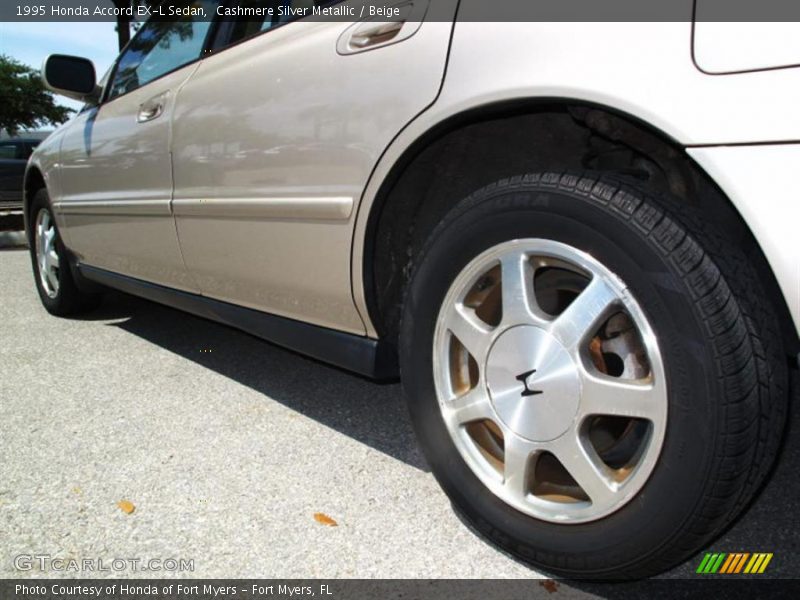 Cashmere Silver Metallic / Beige 1995 Honda Accord EX-L Sedan