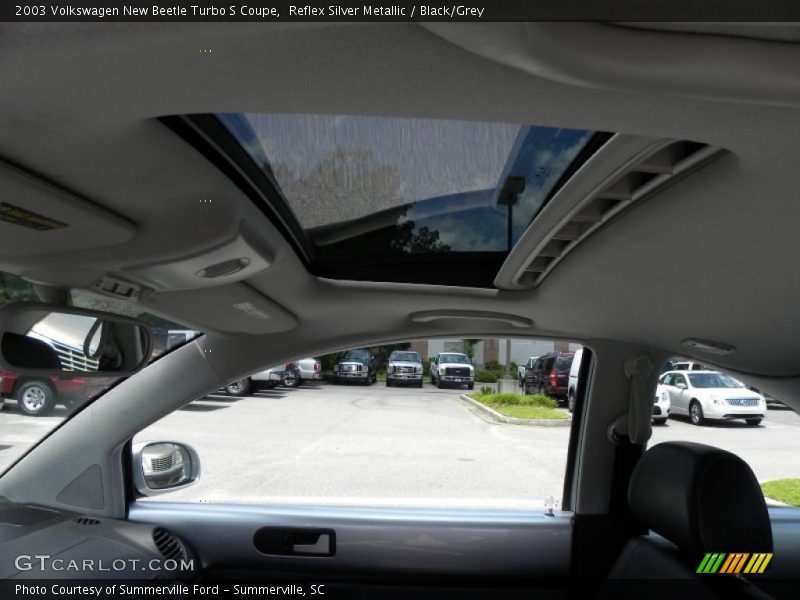 Reflex Silver Metallic / Black/Grey 2003 Volkswagen New Beetle Turbo S Coupe