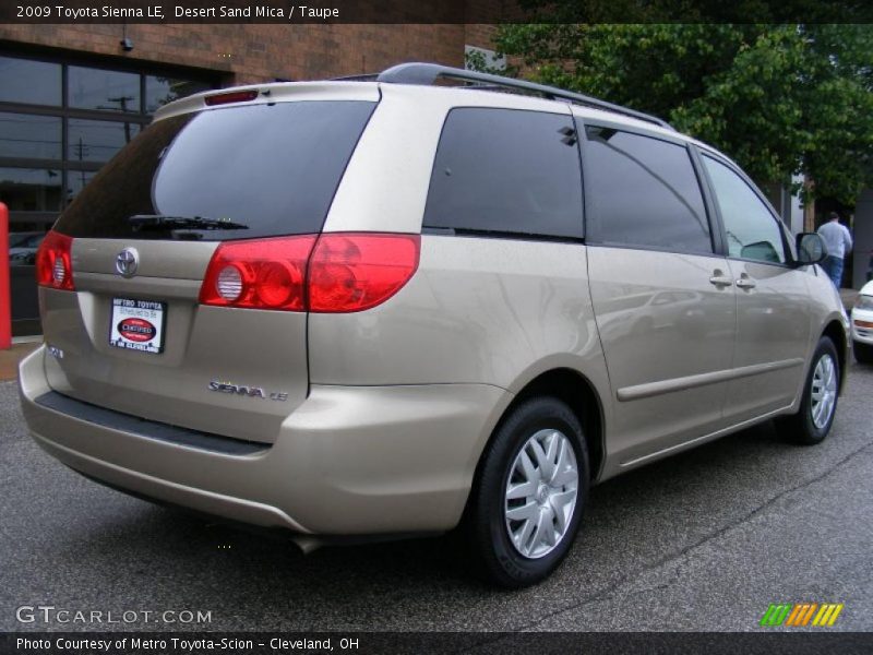 Desert Sand Mica / Taupe 2009 Toyota Sienna LE