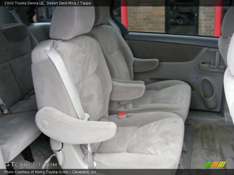 Desert Sand Mica / Taupe 2009 Toyota Sienna LE
