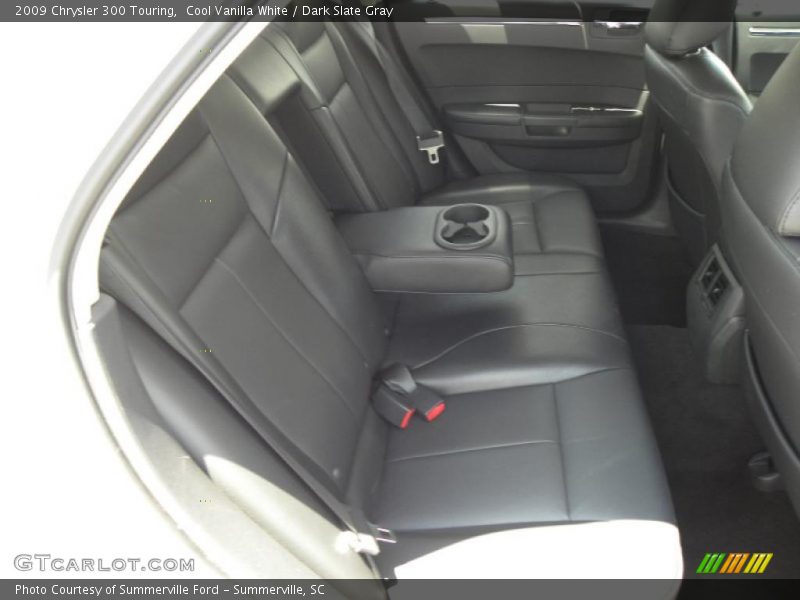 Cool Vanilla White / Dark Slate Gray 2009 Chrysler 300 Touring