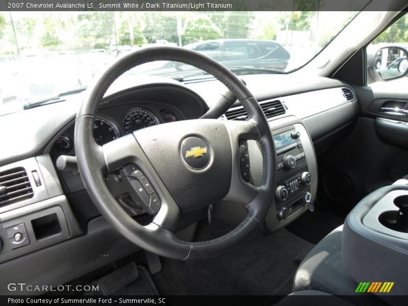 Summit White / Dark Titanium/Light Titanium 2007 Chevrolet Avalanche LS