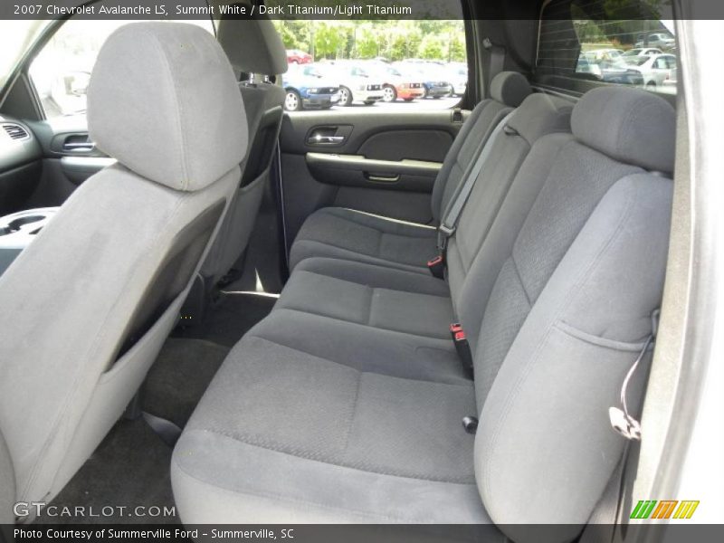Summit White / Dark Titanium/Light Titanium 2007 Chevrolet Avalanche LS