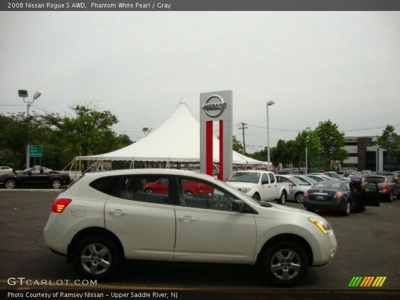 Phantom White Pearl / Gray 2008 Nissan Rogue S AWD