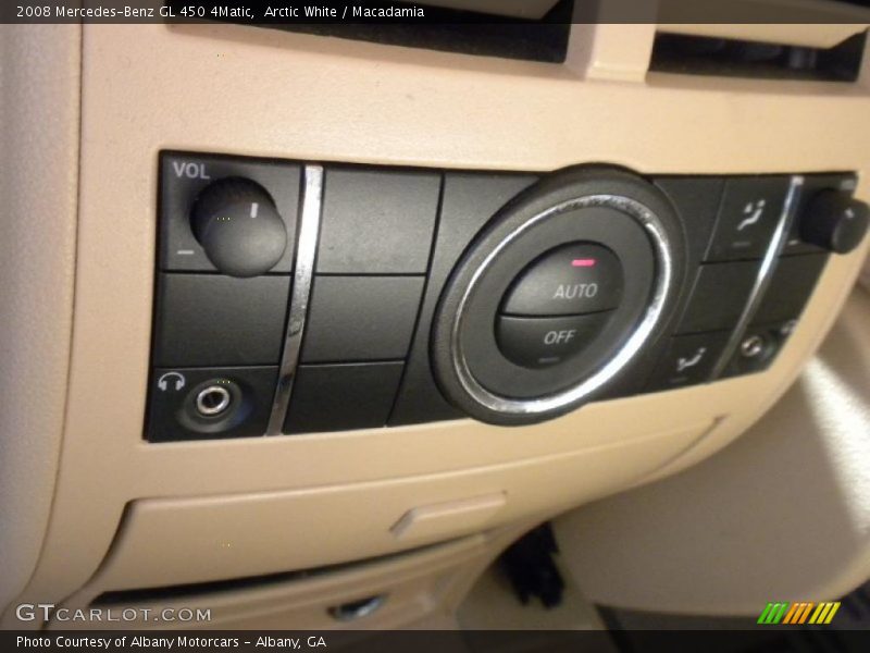 Arctic White / Macadamia 2008 Mercedes-Benz GL 450 4Matic