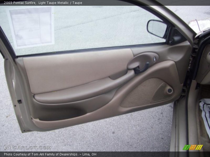 Light Taupe Metallic / Taupe 2003 Pontiac Sunfire