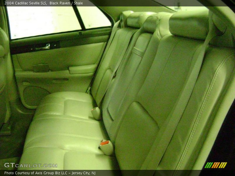 Black Raven / Shale 2004 Cadillac Seville SLS