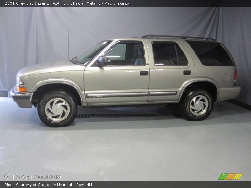 Light Pewter Metallic / Medium Gray 2001 Chevrolet Blazer LT 4x4
