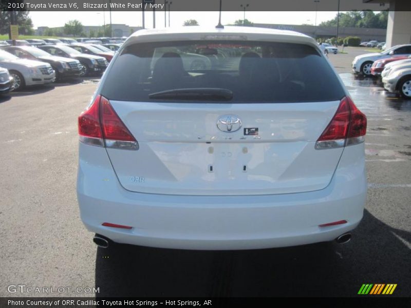 Blizzard White Pearl / Ivory 2010 Toyota Venza V6