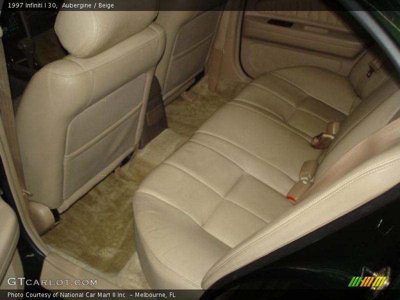 Aubergine / Beige 1997 Infiniti I 30