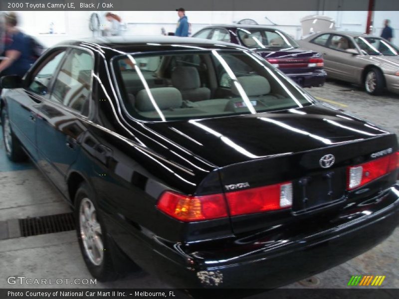 Black / Oak 2000 Toyota Camry LE