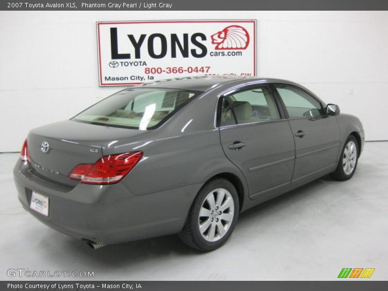 Phantom Gray Pearl / Light Gray 2007 Toyota Avalon XLS