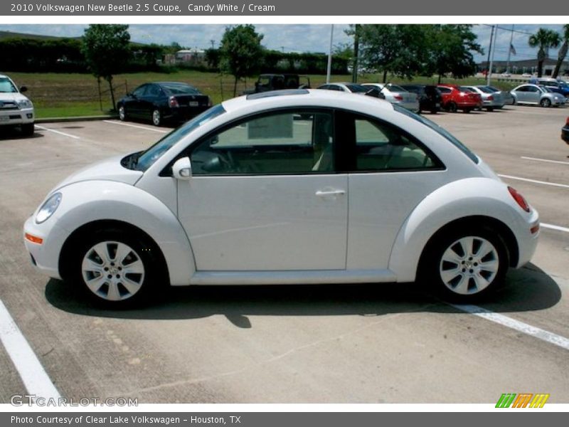 Candy White / Cream 2010 Volkswagen New Beetle 2.5 Coupe