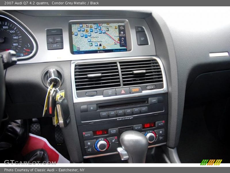 Condor Grey Metallic / Black 2007 Audi Q7 4.2 quattro