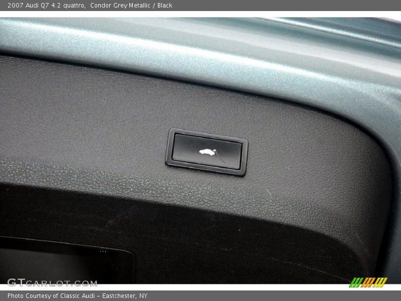 Condor Grey Metallic / Black 2007 Audi Q7 4.2 quattro