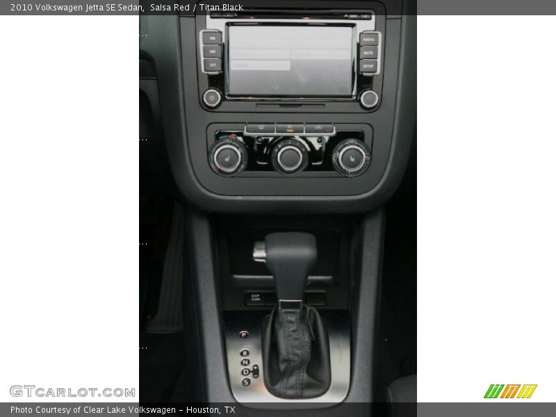 Salsa Red / Titan Black 2010 Volkswagen Jetta SE Sedan