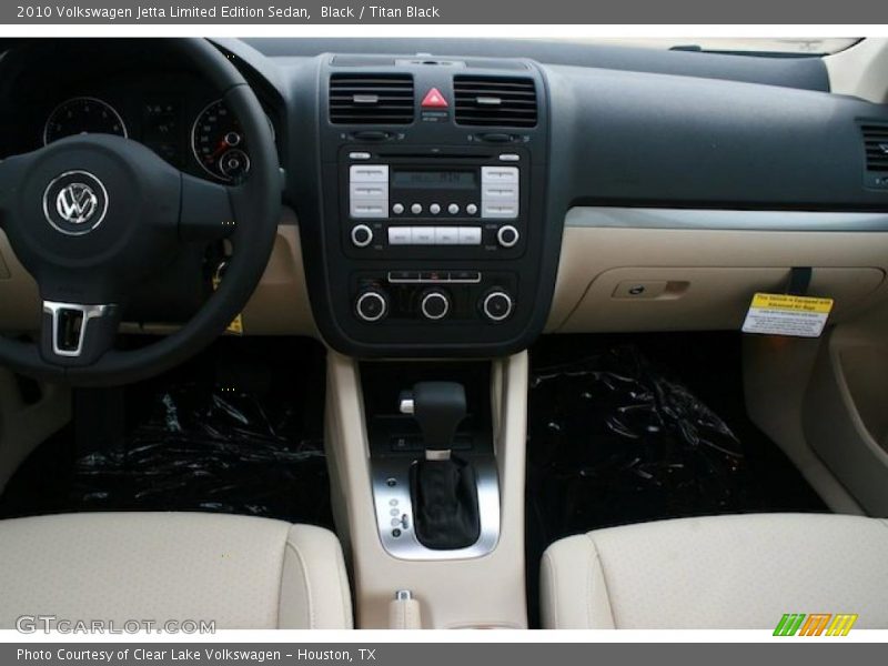 Black / Titan Black 2010 Volkswagen Jetta Limited Edition Sedan