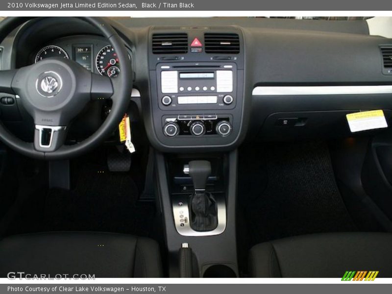 Black / Titan Black 2010 Volkswagen Jetta Limited Edition Sedan