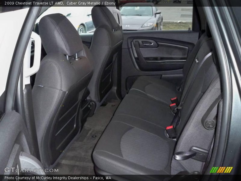 Cyber Gray Metallic / Ebony 2009 Chevrolet Traverse LT AWD