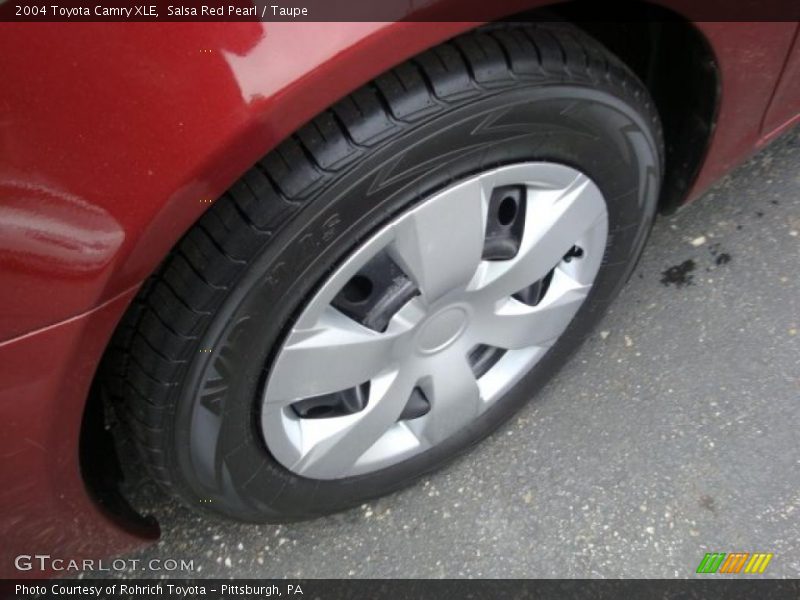 Salsa Red Pearl / Taupe 2004 Toyota Camry XLE