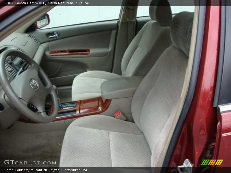 Salsa Red Pearl / Taupe 2004 Toyota Camry XLE