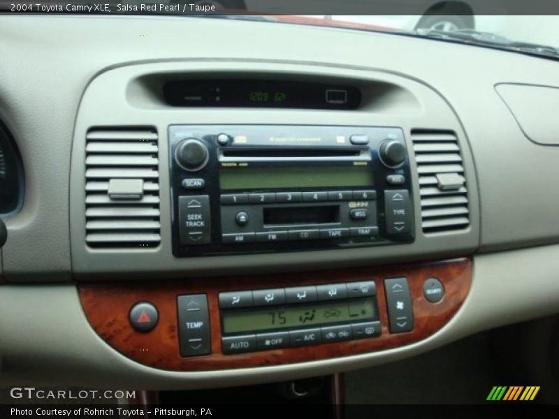 Salsa Red Pearl / Taupe 2004 Toyota Camry XLE