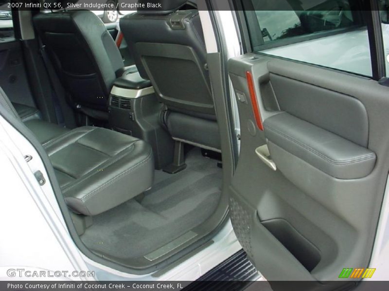 Silver Indulgence / Graphite Black 2007 Infiniti QX 56