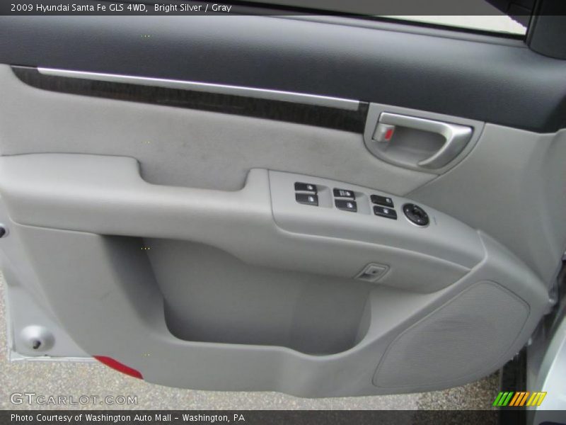 Bright Silver / Gray 2009 Hyundai Santa Fe GLS 4WD