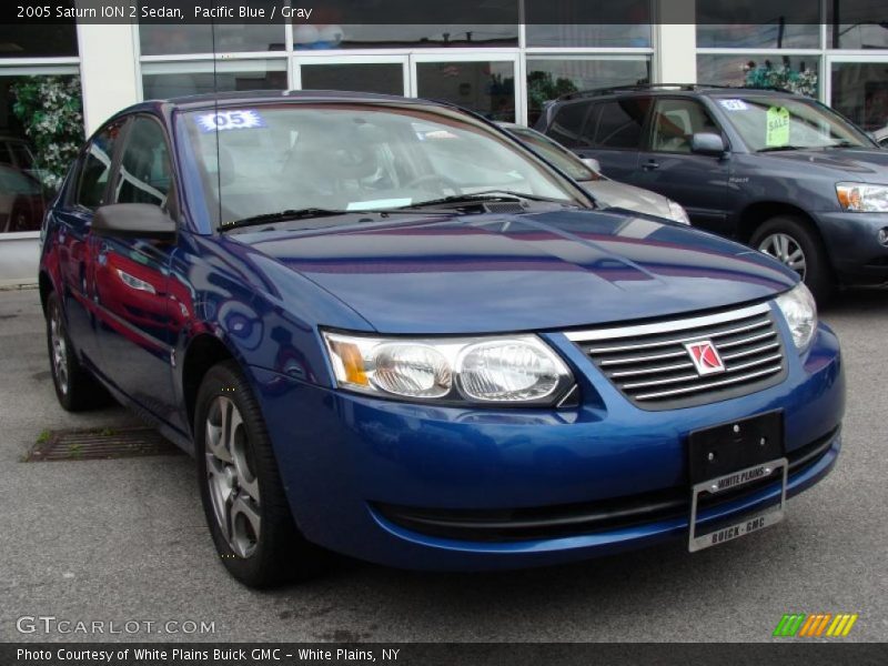Pacific Blue / Gray 2005 Saturn ION 2 Sedan