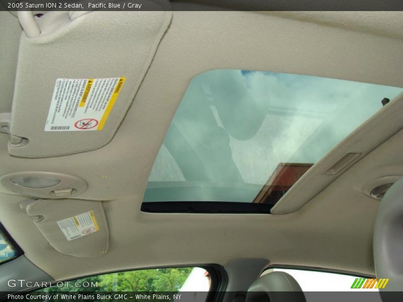 Pacific Blue / Gray 2005 Saturn ION 2 Sedan
