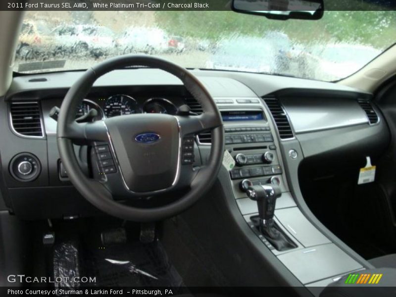 White Platinum Tri-Coat / Charcoal Black 2011 Ford Taurus SEL AWD
