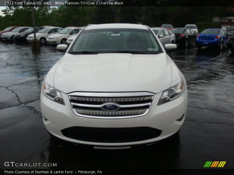 White Platinum Tri-Coat / Charcoal Black 2011 Ford Taurus SEL AWD