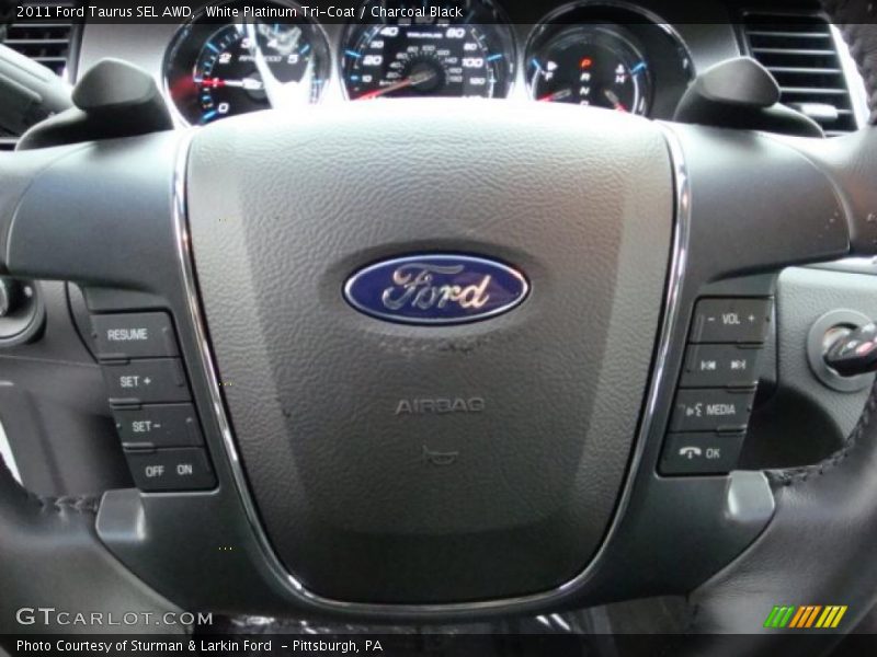 White Platinum Tri-Coat / Charcoal Black 2011 Ford Taurus SEL AWD