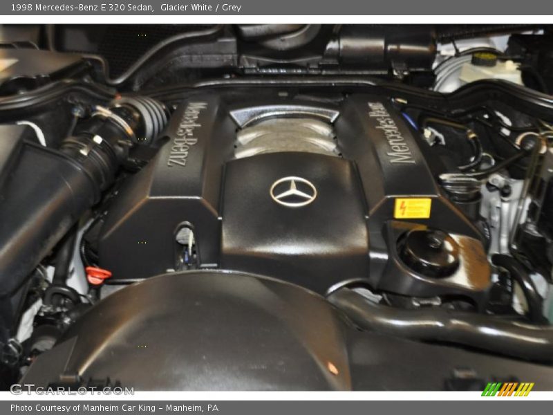 Glacier White / Grey 1998 Mercedes-Benz E 320 Sedan