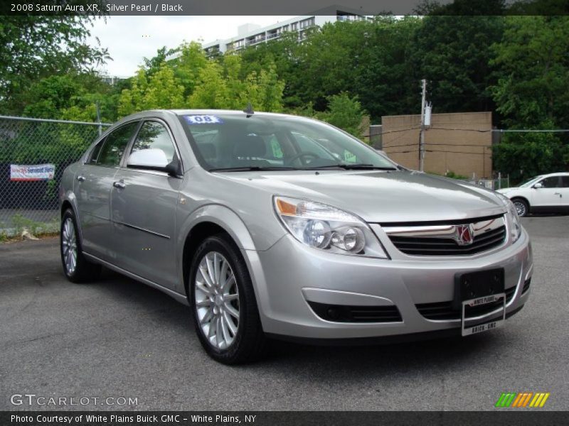 Silver Pearl / Black 2008 Saturn Aura XR