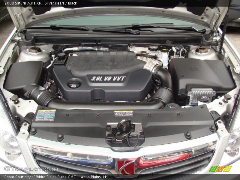 Silver Pearl / Black 2008 Saturn Aura XR