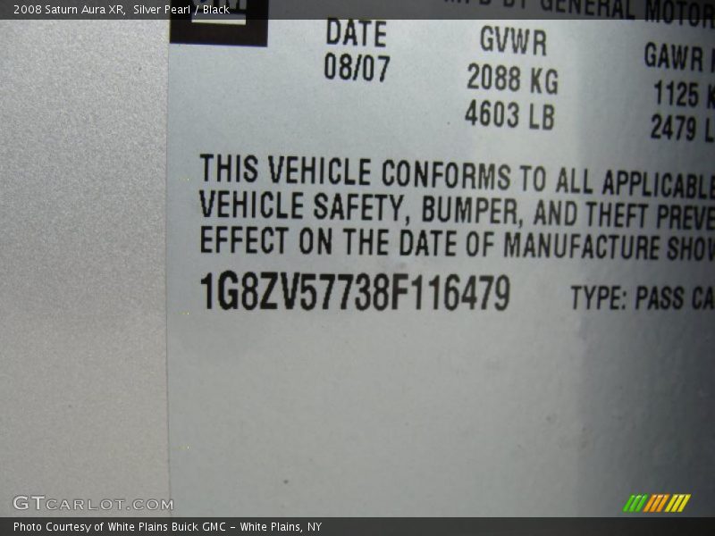 Silver Pearl / Black 2008 Saturn Aura XR