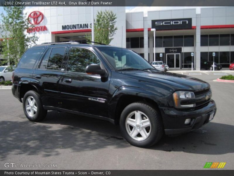 Onyx Black / Dark Pewter 2002 Chevrolet TrailBlazer LTZ 4x4