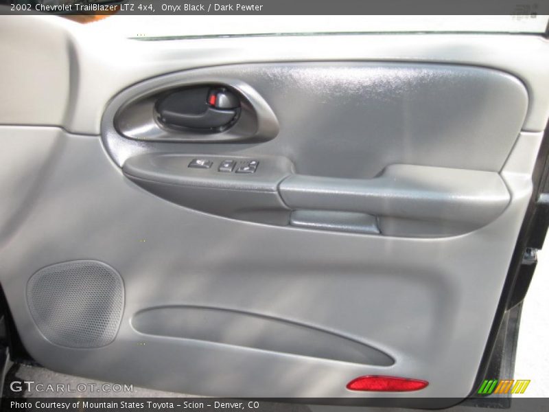 Onyx Black / Dark Pewter 2002 Chevrolet TrailBlazer LTZ 4x4