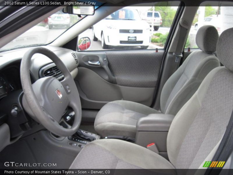 Bright Silver / Gray 2002 Saturn L Series L100 Sedan